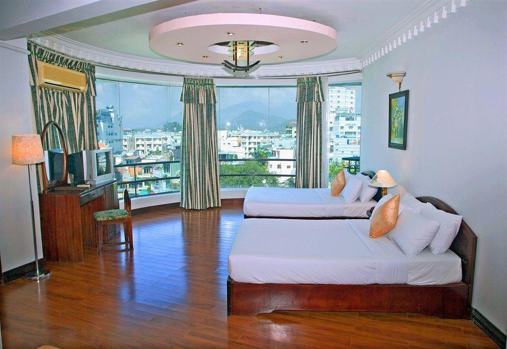 Camellia Nhatrang Hotel Нячанг Экстерьер фото