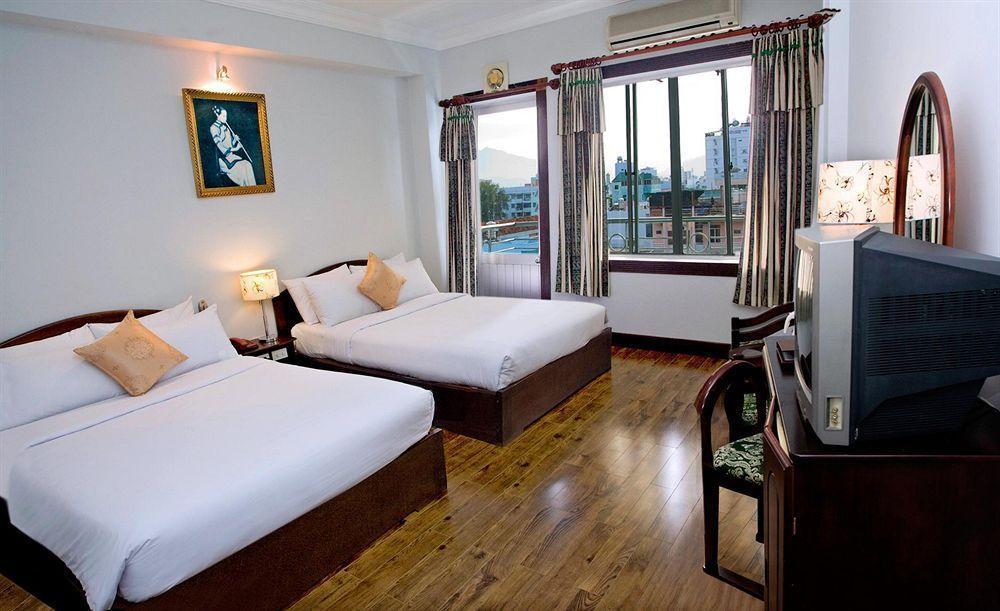 Camellia Nhatrang Hotel Нячанг Экстерьер фото