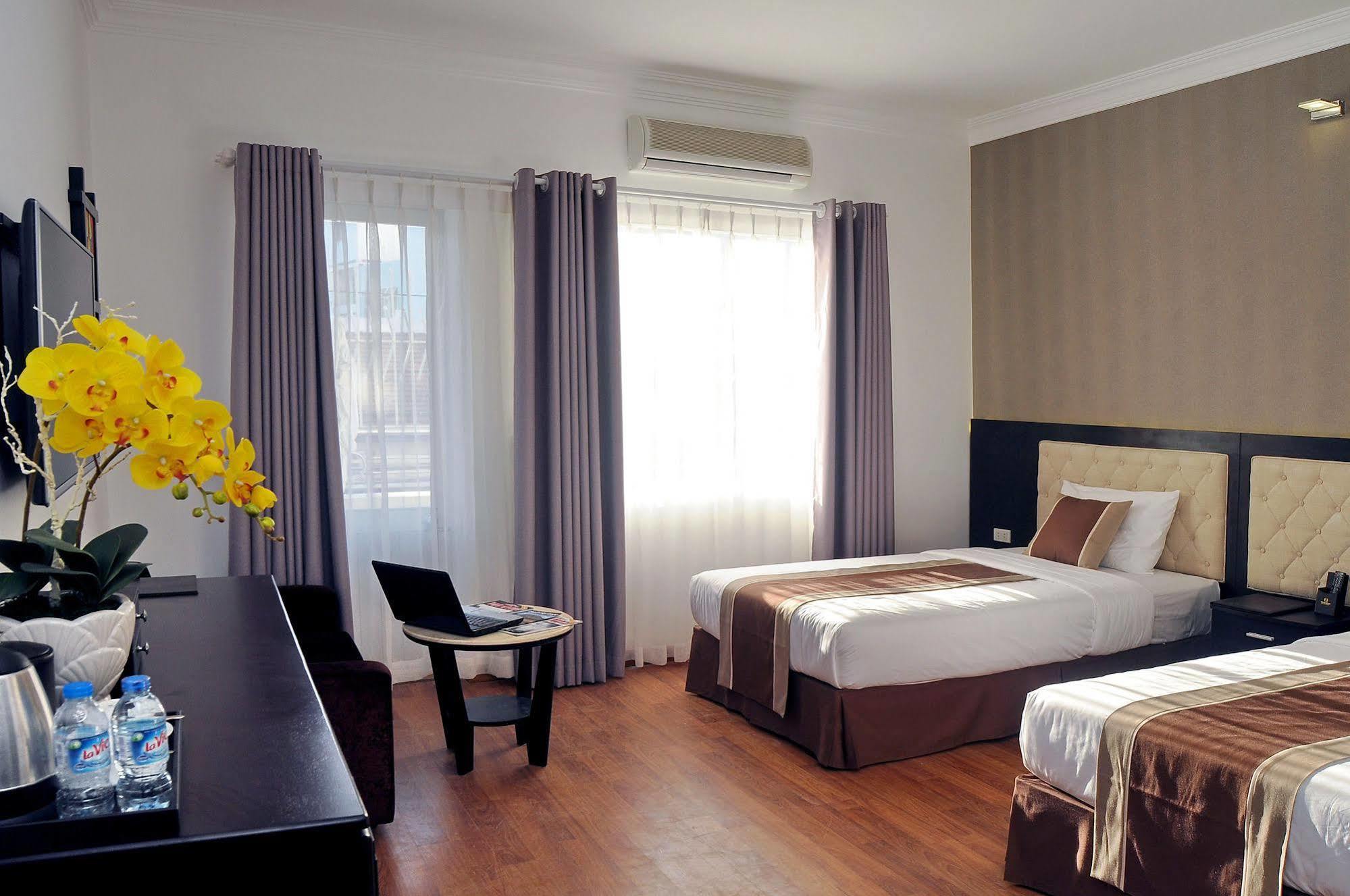 Camellia Nhatrang Hotel Нячанг Экстерьер фото