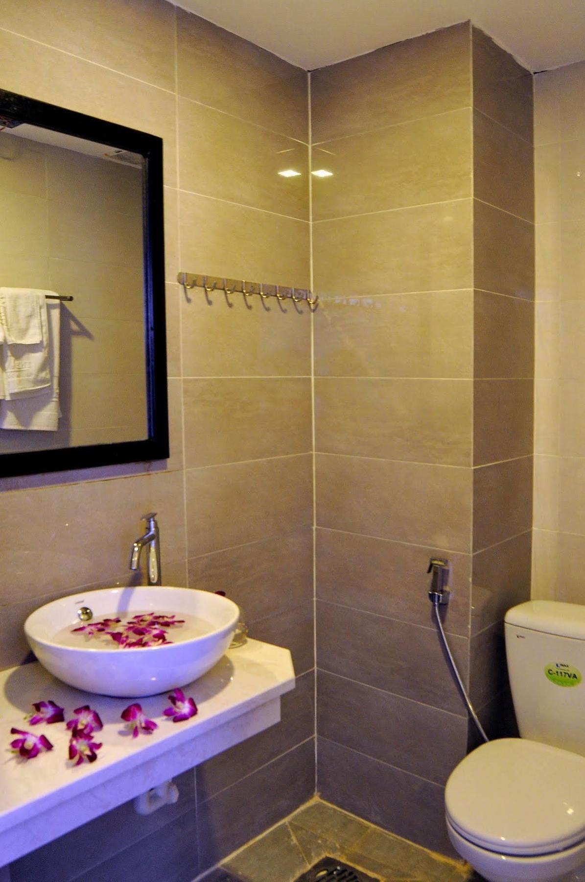 Camellia Nhatrang Hotel Нячанг Экстерьер фото